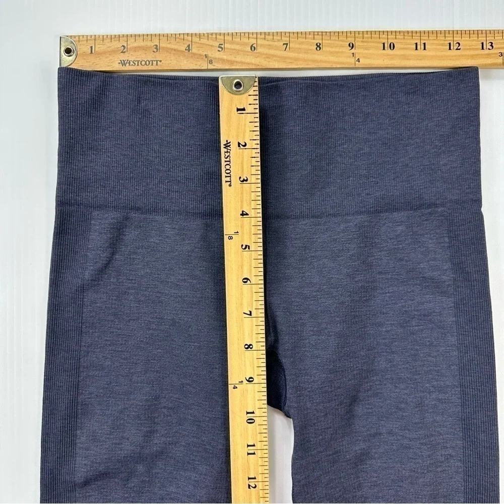 Lululemon Capri Sz S Dark Purple Compression Athletic Yoga